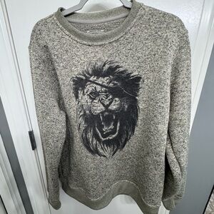 Lucky Brand Men's Lion Graphic Crewneck Shearless Fleece Sweatshirt size Large